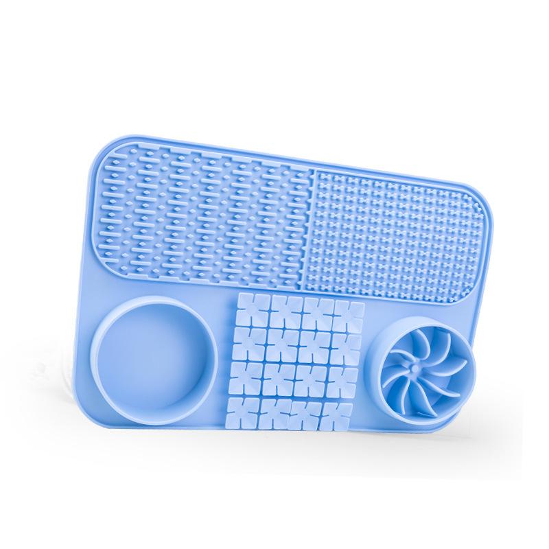 

Silicone Pet Tableware MATS for Cats and Dogs, Food-grade Silicone Slow Food MATS, Flexible and Tear-resistant синій