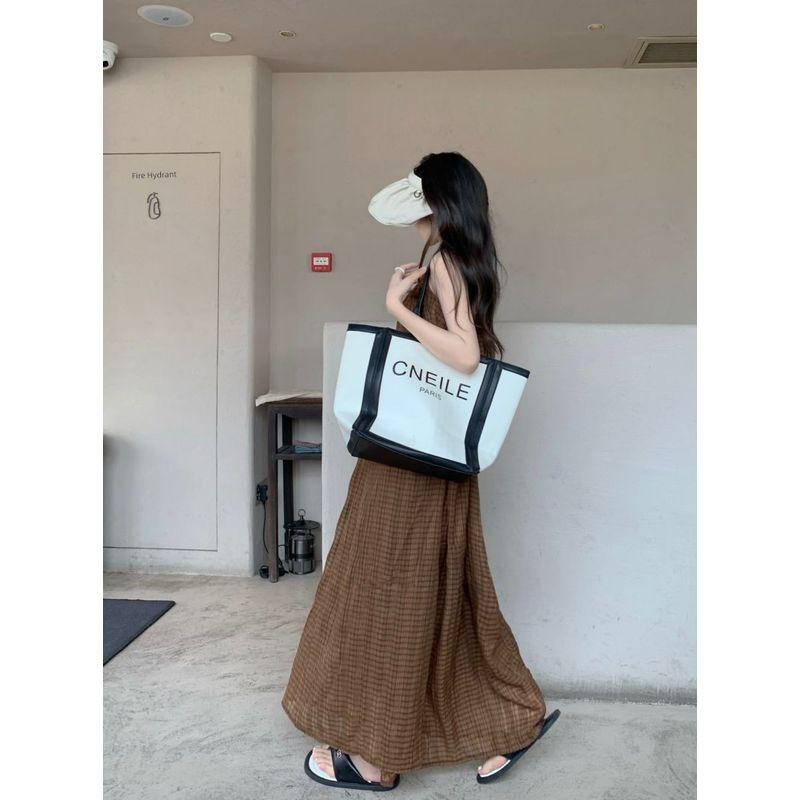 Tea Break French Retro Plaid Suspender Dress 2026 New Style Women's Summer Gentle Style Seaside Vacation Long Dress