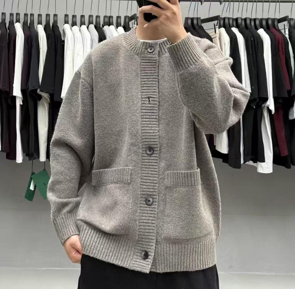 Plus Size Unisex Autumn/Winter Loose Fit Slimming Knitted Cardigan Sweater