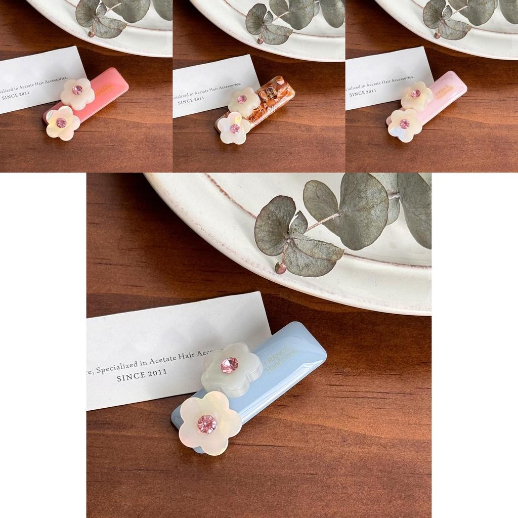 Sweet Floral Hair Claw Clip Charming Hair Accessory For Girls With Sparkling Design