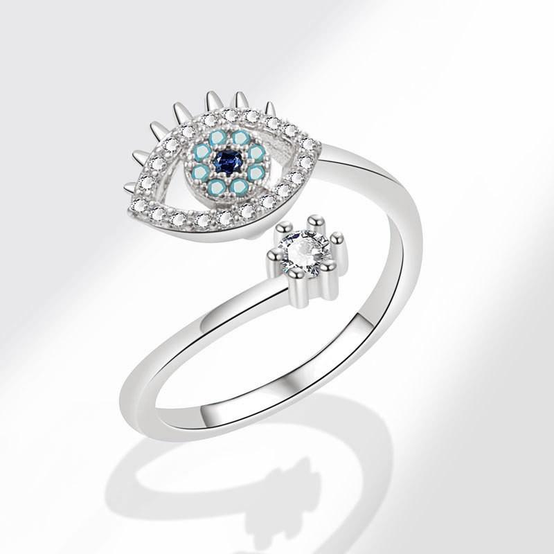 Elegant Minimalist Devil's Eye Metal Ring for Women – A Chic and Unique Accessory