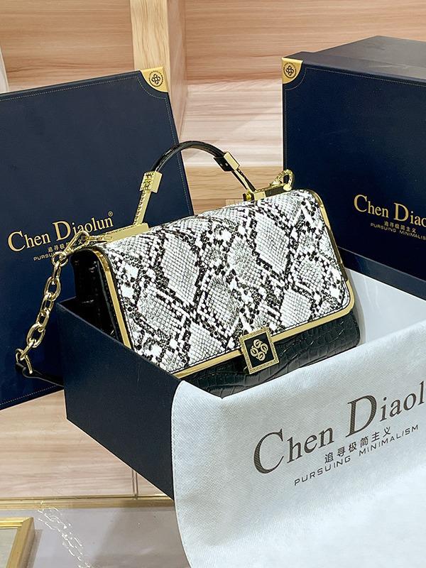 2024 Nyári Női Luxus Eredeti Bőrből Készült Keresztpántos és Válltáska - Kézzel Készített Csúcskategóriás Kialakítás