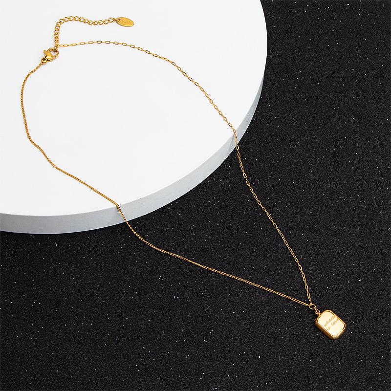 French Style 3D Gold Brick Choker Necklace - Chocolate Square Titanium Steel for Women