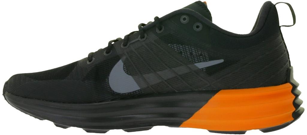 Nike Lunar Roam Sneakers