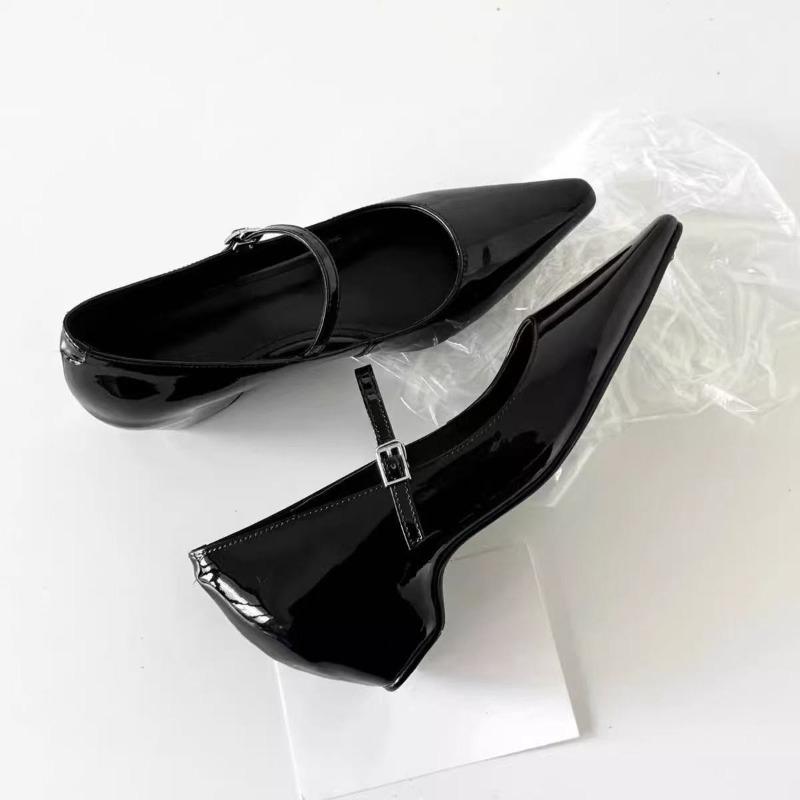 Pointed Toe Women Shoes Buckle Strap Solid Color Retro Designer Brand High Heel Shallow Female Shoes Concise Casual Shoes