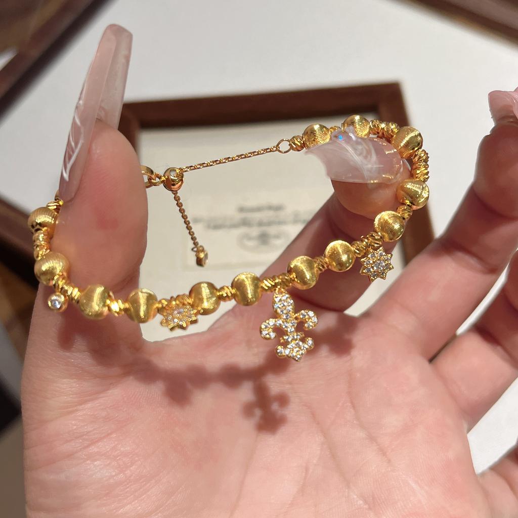 Medieval Vintage Iris Snowflake Cat Eye Bead Bracelet Light Luxury Old Money Wind Light Bulb Flash Jewelry