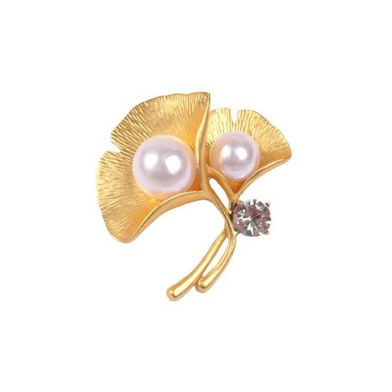 Pearl Female Dumb Gold Ginkgo Biloba Accessories Brooch Fashion Simple Clothes Pin Temperament Accessories