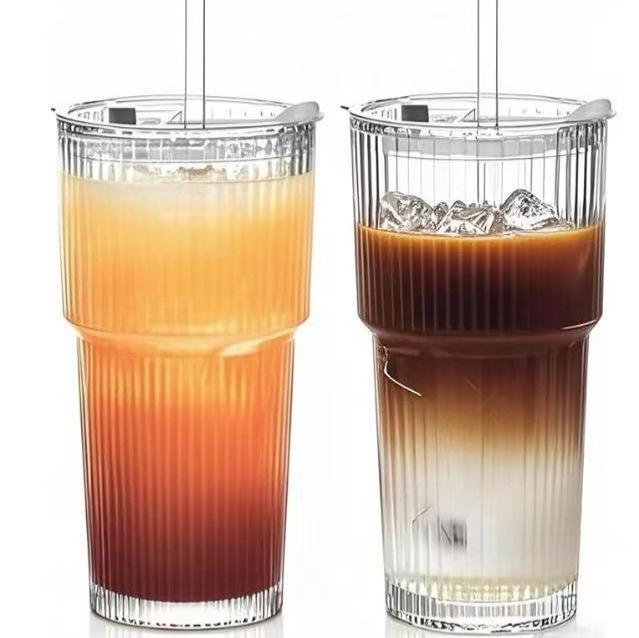 Eco-friendly Large Capacity Vertical Stripe Glass Cup with Straw