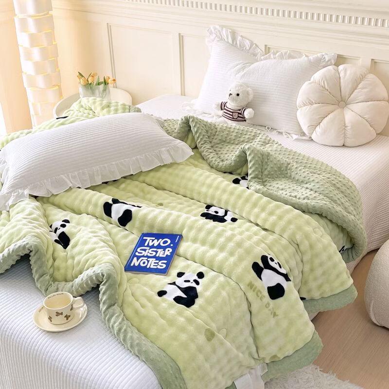 

Зимнее одеяло Brangdy из молочного велюра, можно стирать в машине 200x230cm