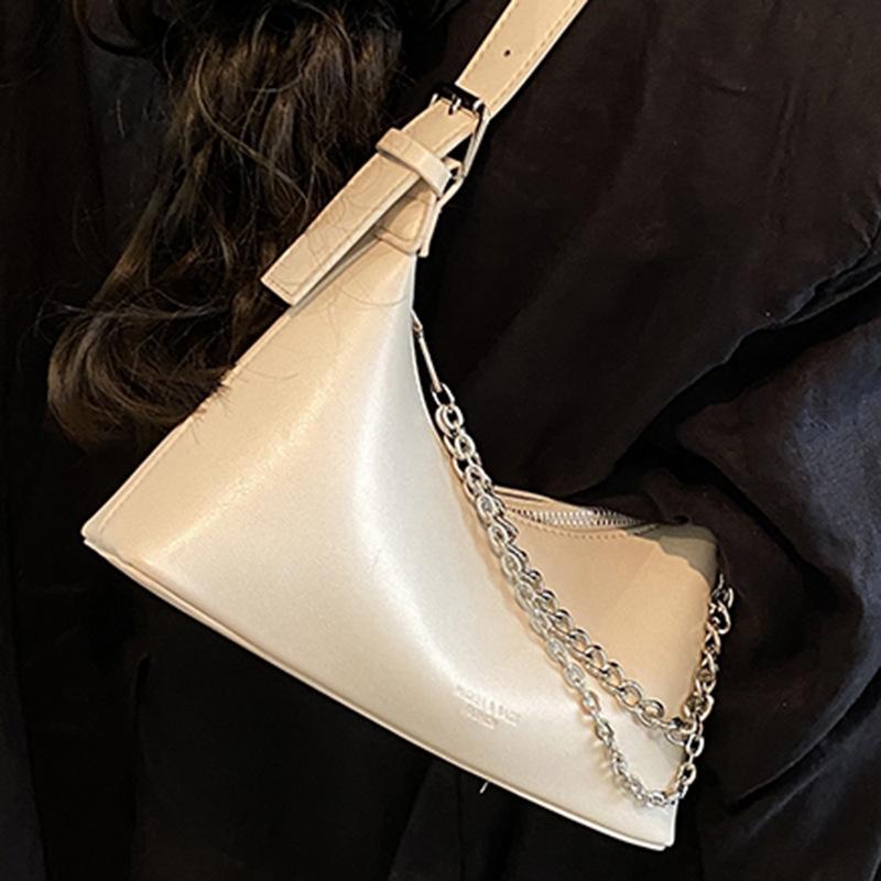 2025 Summer New Pillow Bag Shoulder Messenger Bag Women's Fashion Casual Bag Women's Handbag Bag Commuter Women's Bag