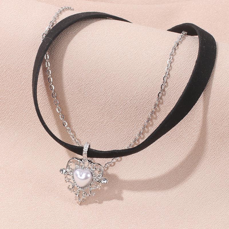 Double Layer Velvet Choker, Simple Heart Forest Style Clavicle Neck Collar
