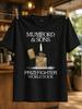 Traumhafter Wald Mondbeleuchtete Hütte Und Florale Fantasieszene Mit Tiefen Lila Blauen Details Atmosphärisches Unisex All T-Shirt