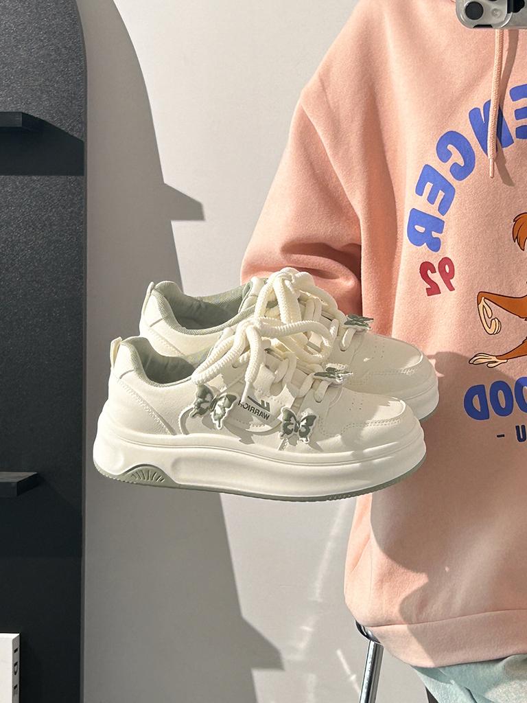 Kirschblütenrosa Schmetterling kleine weiße Schuhe Damen 2 Herbst neue Modelle mit Röcken, Board-Schuhe, vielseitige Big-Head-Schuhe Damen