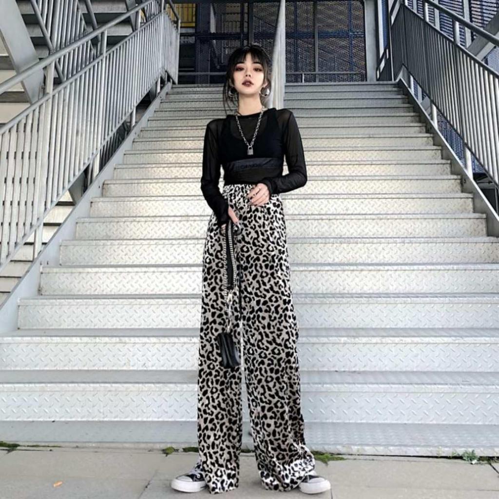 Belle Cie Leopard Print Wide Leg Pants Size Women's (ST/No. 27289) (Off Beige, M)