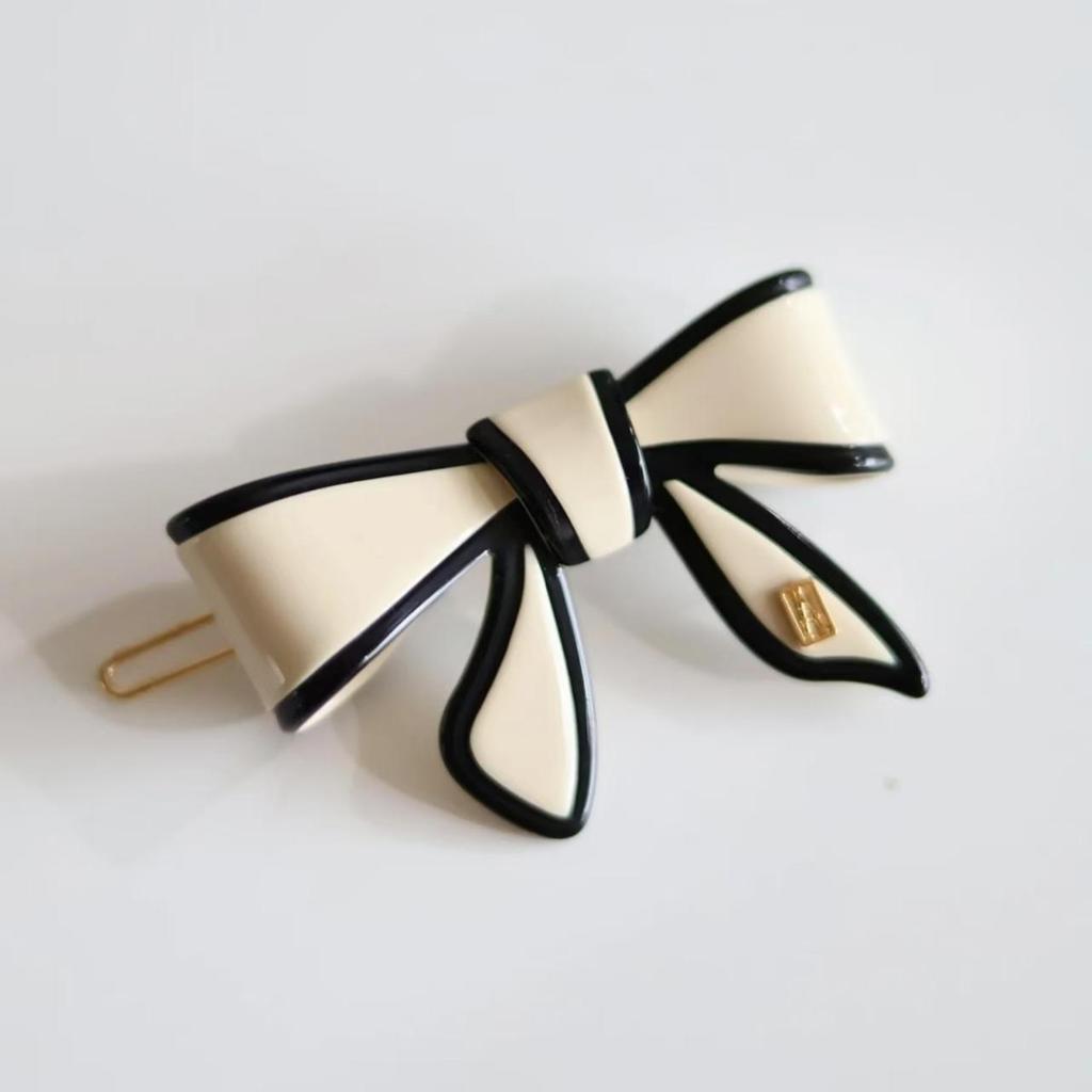 Women's Luxury Bow Hair Clip for Fashionable Bangs