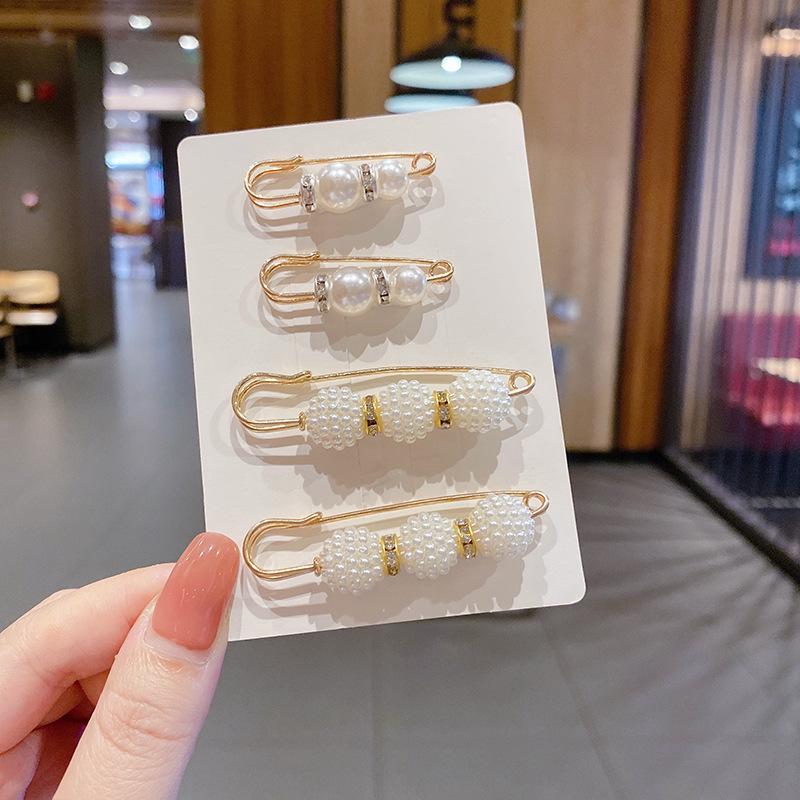 Women's Invisible Pearl Brooch: Anti-Exposure Collar Pin for Shirts and Corsages.