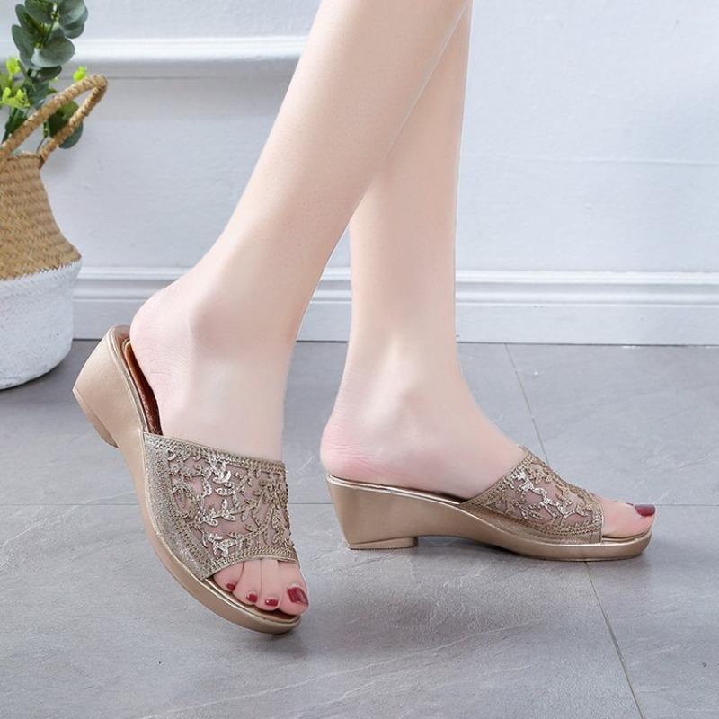 Klasické dámské pantofle na klínku Domácí pohodlné dámské sandály s otevřenou špičkou Letní krajkové pantofle Čtyři roční období Velká velikost 41