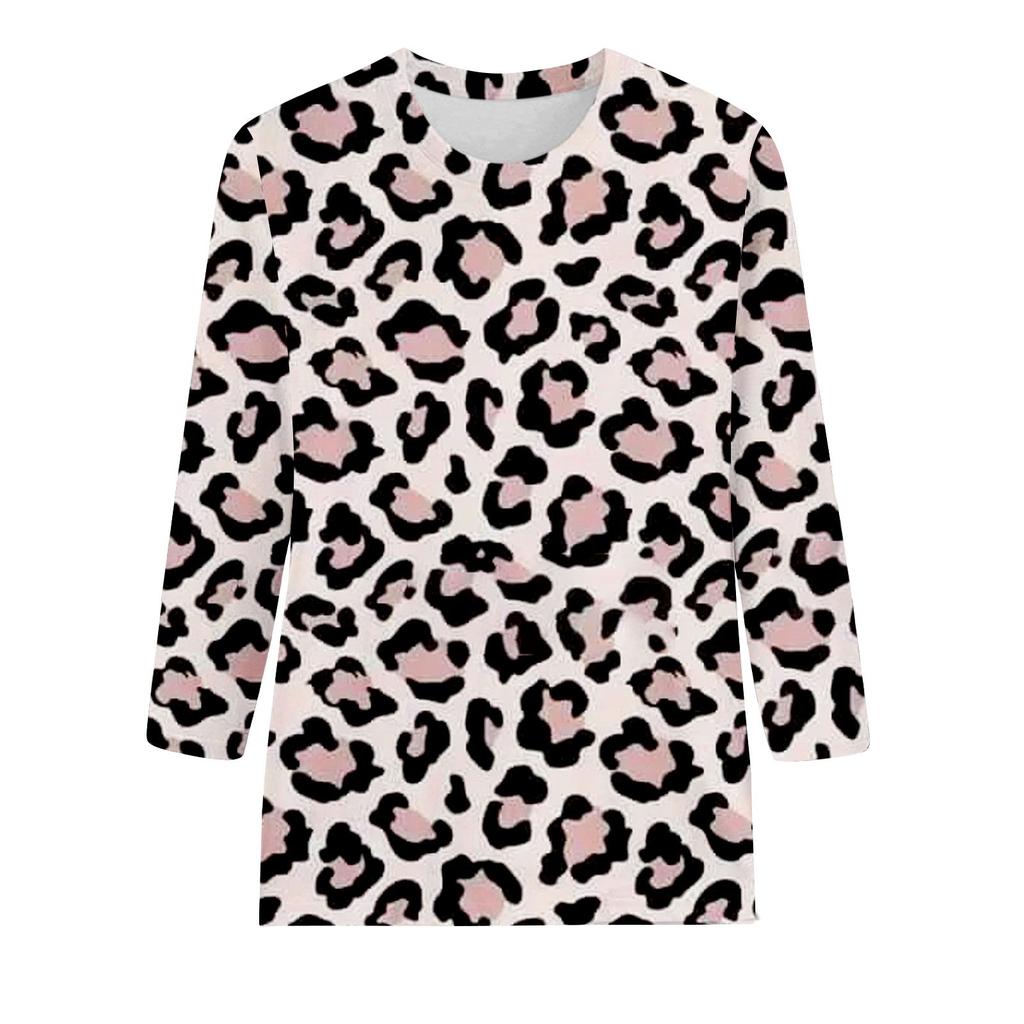 Women's Fashion Casual Three Quarter Sleeve Valentine's Day Printed Round Neck Pullover Top Blouse