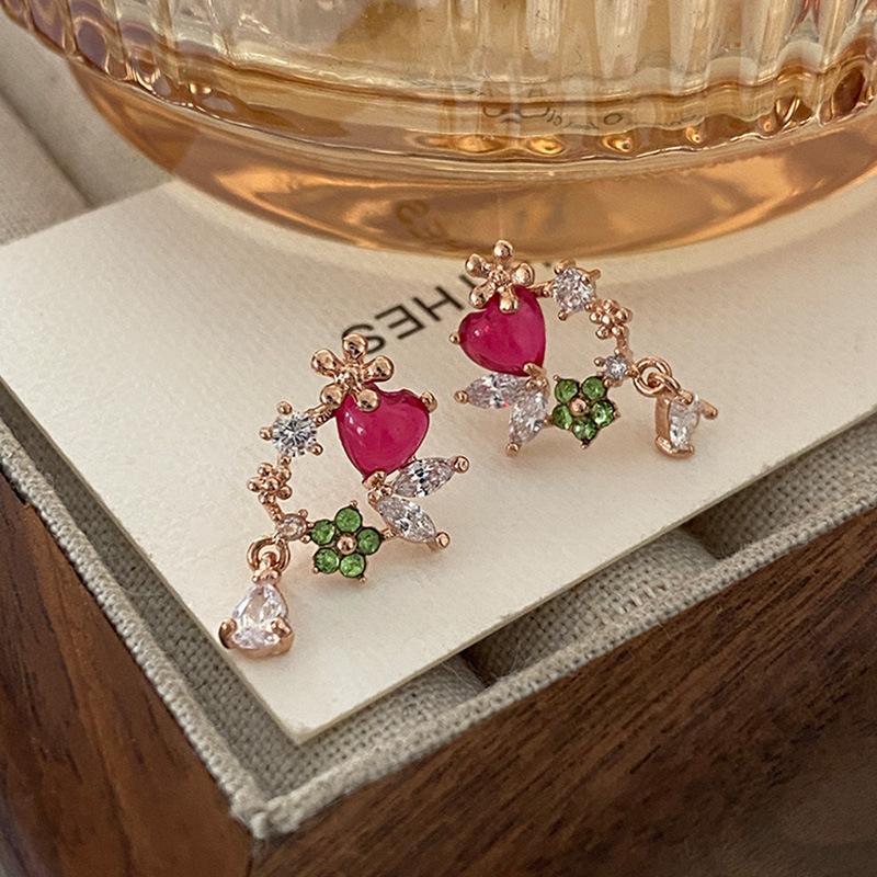 

Серьги-гвоздики Flower Love Ankola Red Water Drop Серьги Light Luxury Exquise High Sense Китайский Новый год Цирконовые серьги для женщин