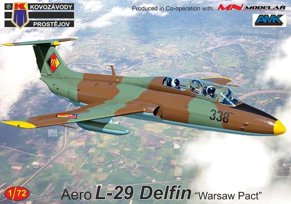 KP model Aero Delfin Warsaw Pact Plastic Model KPM0459 1/72 L-29