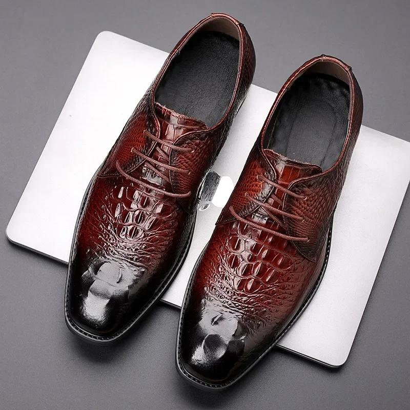 Sapatos de Casamento de Couro de Vaca Moda Primavera Outono para Homens Novos Sapatos de Luxo de Designer Masculino de Sola Macia Sapatos Sociais Masculinos de Moda Britânica