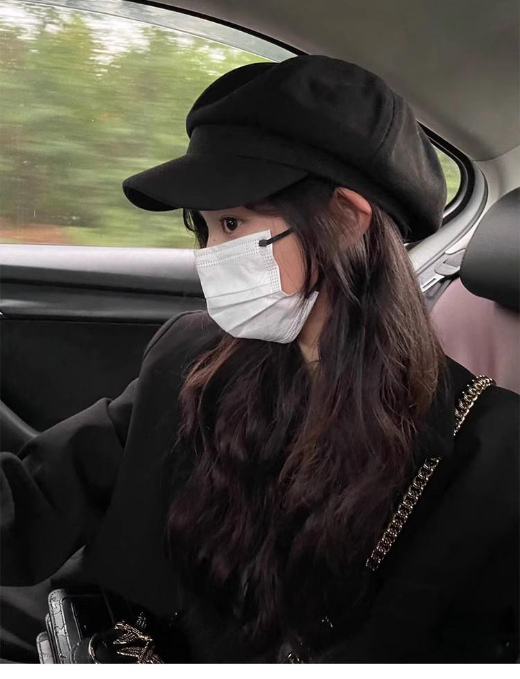 Women's British Style Octagonal Beret: Versatile Wool Painter Hat for Large Head, Slims Face, Duckbill Newsboy Cap for Autumn & Winter.