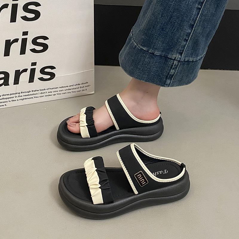 French with skirt sandals women's summer wear 2025 new soft-soled non-slip not tired feet beach cool slippers