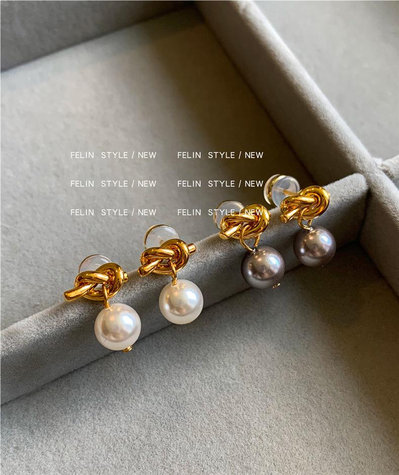 2025 New French Luxury Gray Akoya Pearl Earrings with 925 Sterling Silver Studs