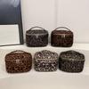 Vintage Leopard Makeup Bag for Women Girl Large Capacity Travel Cosmetic Case Bag Zipper Tote Lipstick Toiletry Pouch