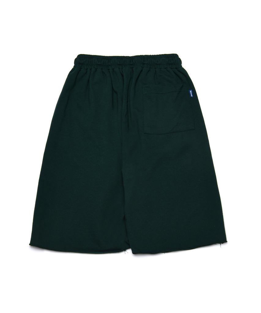 A Note Cutoff Wide Half Sweatpants Deep Green