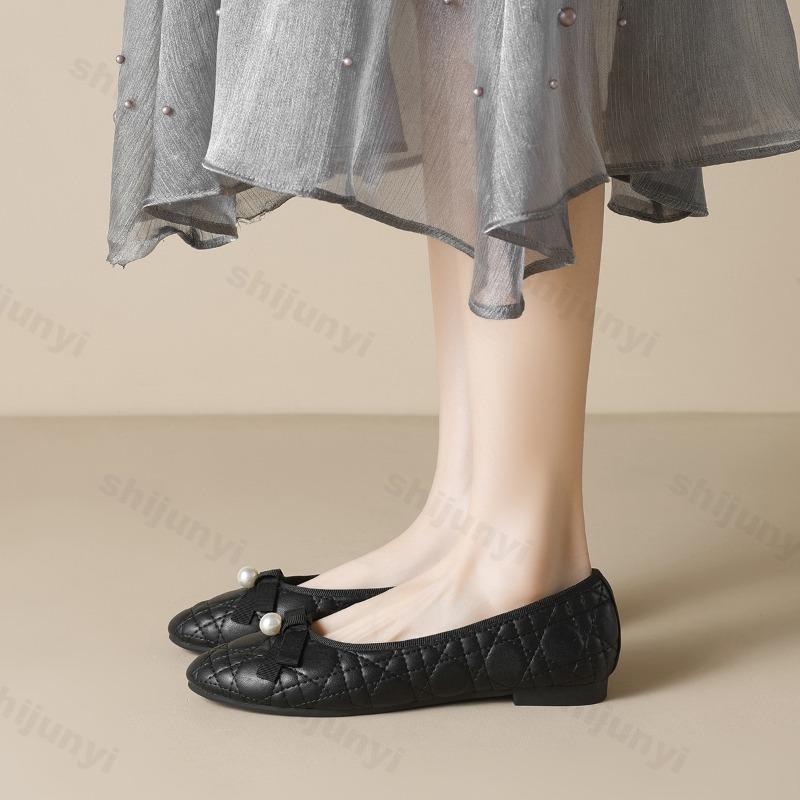 Fashion Fashion Women's Shoes New Butterfly Knot Pearl Loafers Comfortable Concise Slip on Flat Shoes Non Slip Soft Soled Casual Shoes