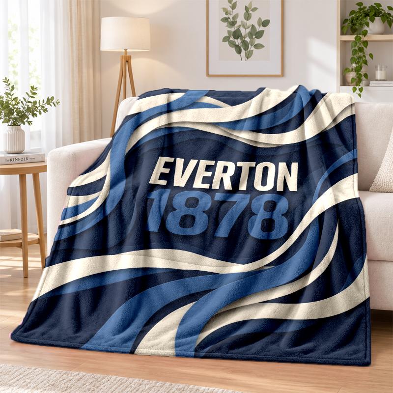 Everton Football Printed Flannel Blanket Warm Comfort Bed Throw For Indoor Home Decoration