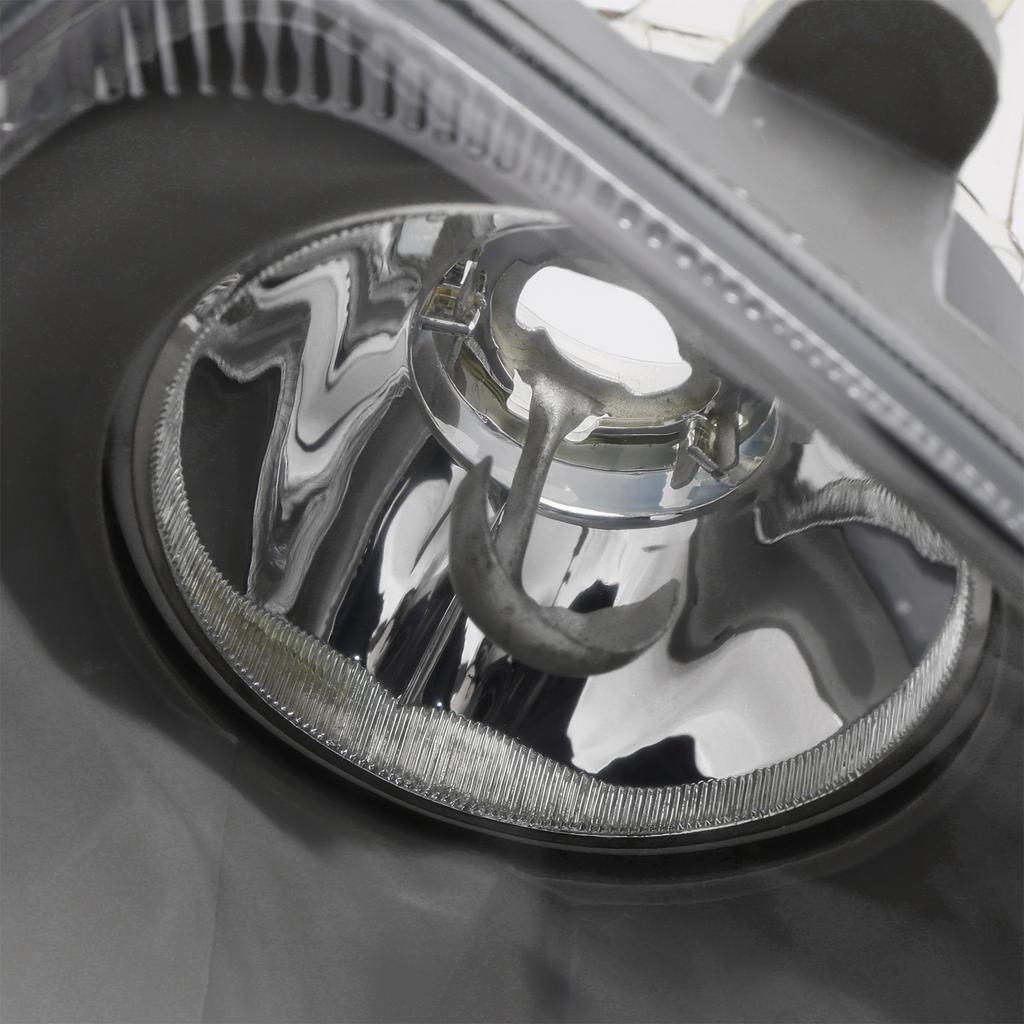 Pair Front Fog Light Lamp For Volvo XC90 I 2.5L 3.2L 4.4L 03-14 31111183