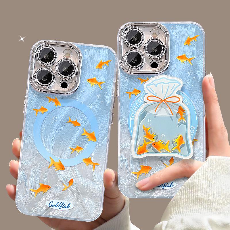 Zlatá rybka Třesoucí se magnetický zacvakávací držák Použitelný pro Apple 16promax Mobilní pouzdro 15 s fólií na objektiv 13 Peříčková příze 14