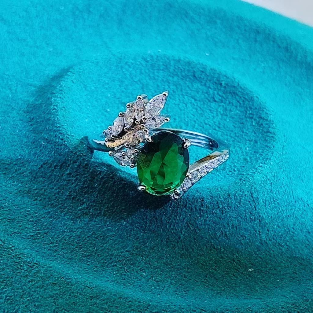 Fashion Personality Rice Simulation Emerald Ring Women'S Niche Personality Light Luxury Zircon Treasure Ring Jewelry