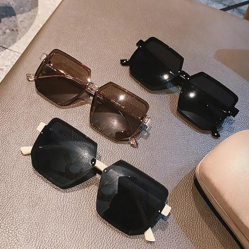 Women'S Retro Sunglasses Ultra Light Large Frame Comfortable Uv Sun Protection Shades Eyeglasses Outdoor Travel And Beach