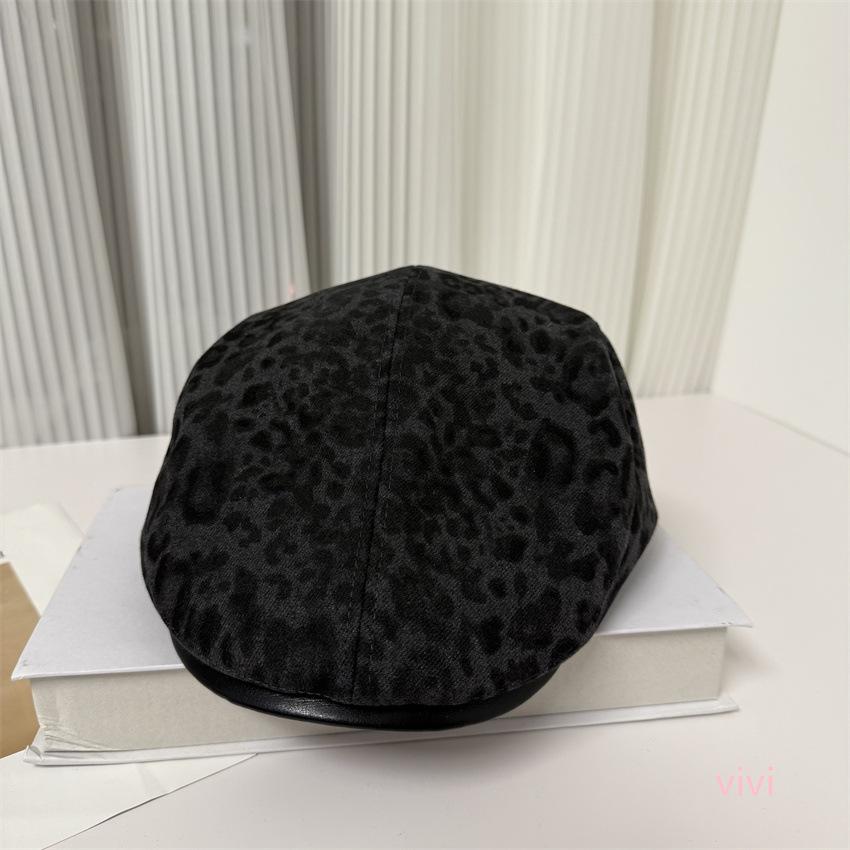 American retro hottie leopard print forward hat female autumn niche yk big head circumference beret versatile face small hat