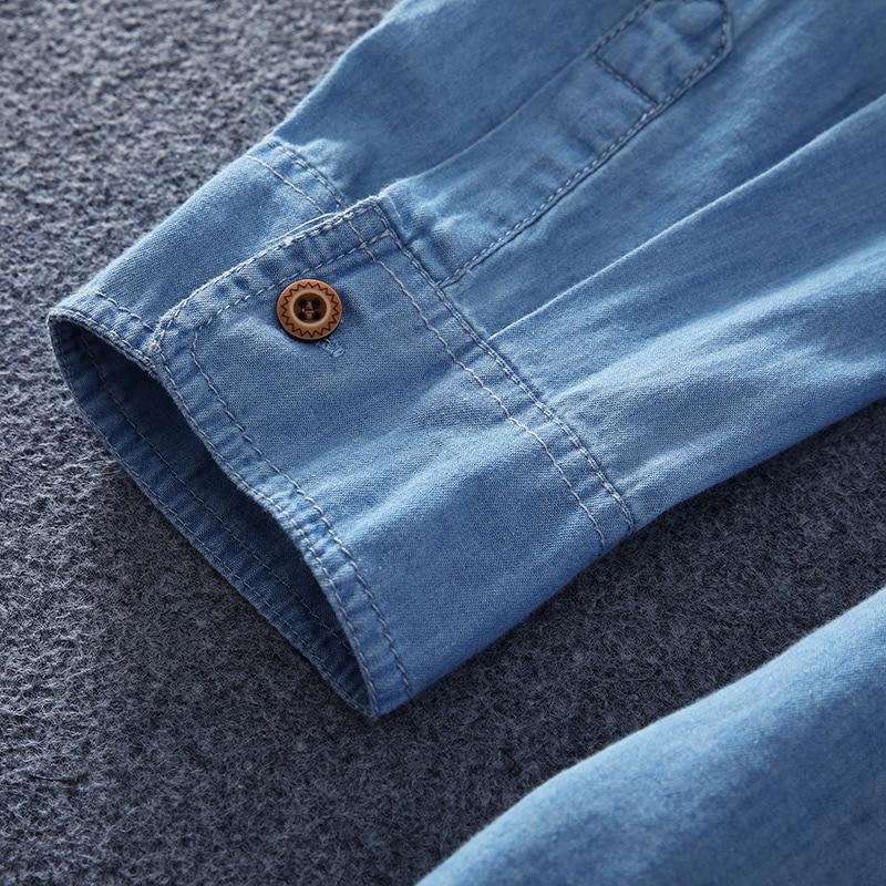 Pánská džínová košile s dlouhým rukávem. Letní móda ze 100% bavlny Jednobarevná, prodyšná a pohodlná klopa