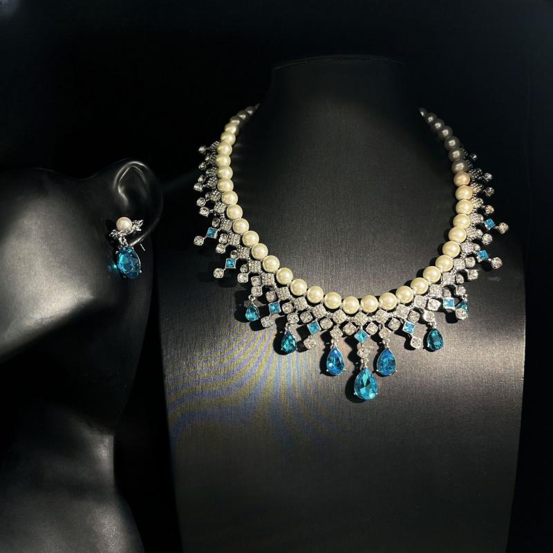 Fashionable Retro Style Inlaid Zircon Blue Droplet Pearl Necklace Earrings Look Elegant And When Worn