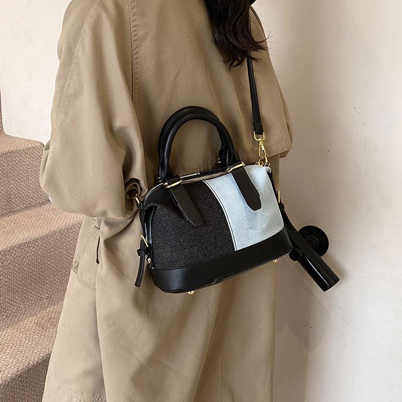 Denim bag women's autumn and winter versatile new casual messenger bag contrasting color portable commuter pillow bag