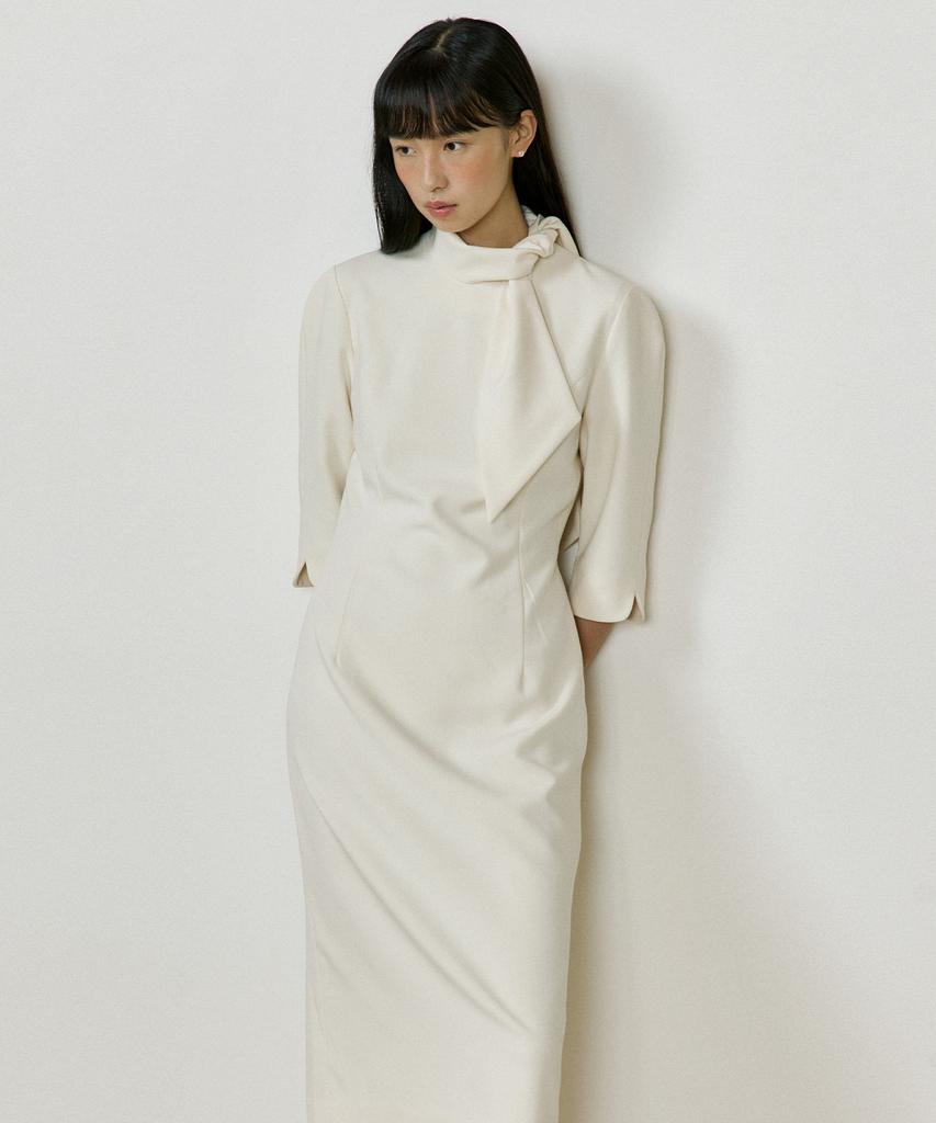 Lucirju Muffler One-Piece (Ivory)