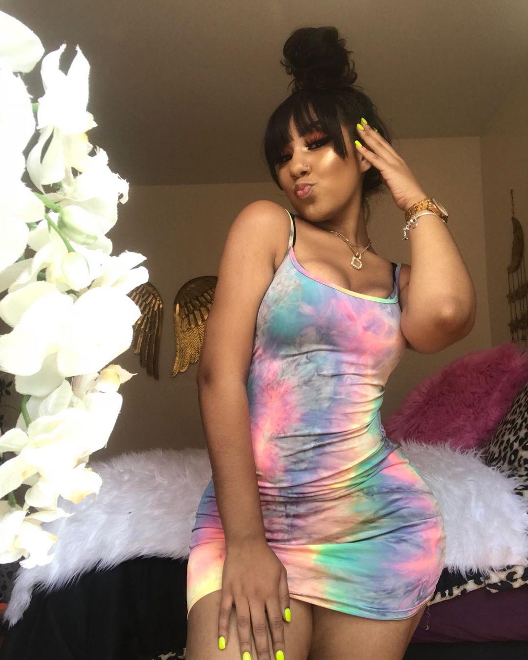 

Новое летнее платье на тонких бретельках с принтом тай-дай XXL разноцветный