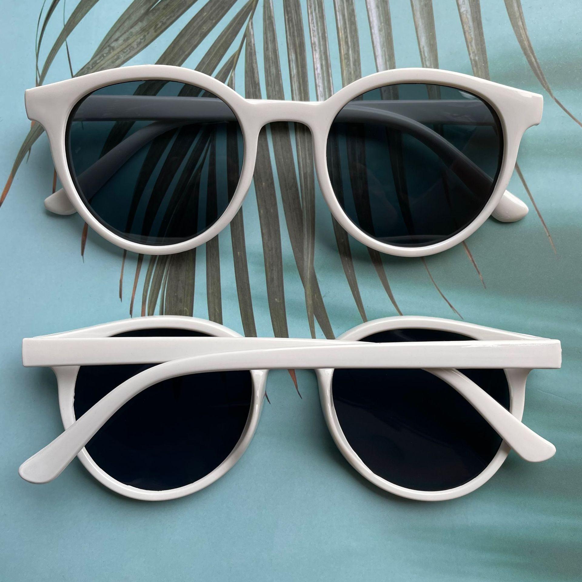 

New Oval Rectangle Sunglasses Ladies Summer Beach Glasses Trendy Vintage Sun Glasses Eyewear Men Women S Uv400 Travel Shades As shown