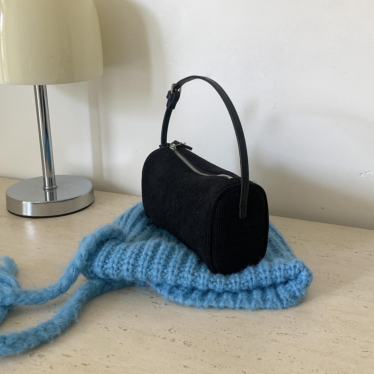 

Vintage Corduroy Women Handbags Small Shoulder Crossbody Bag Designer Bags for Women Phone Flap Purses Female