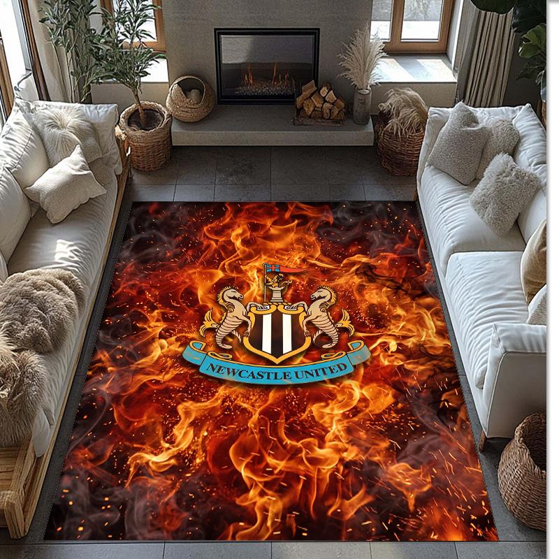 Tappeto in Velluto di Cristallo con Stampa di Calcio del Newcastle United, Comodo Assorbente d'Acqua Antiscivolo Tappeto per Pavimento Interno