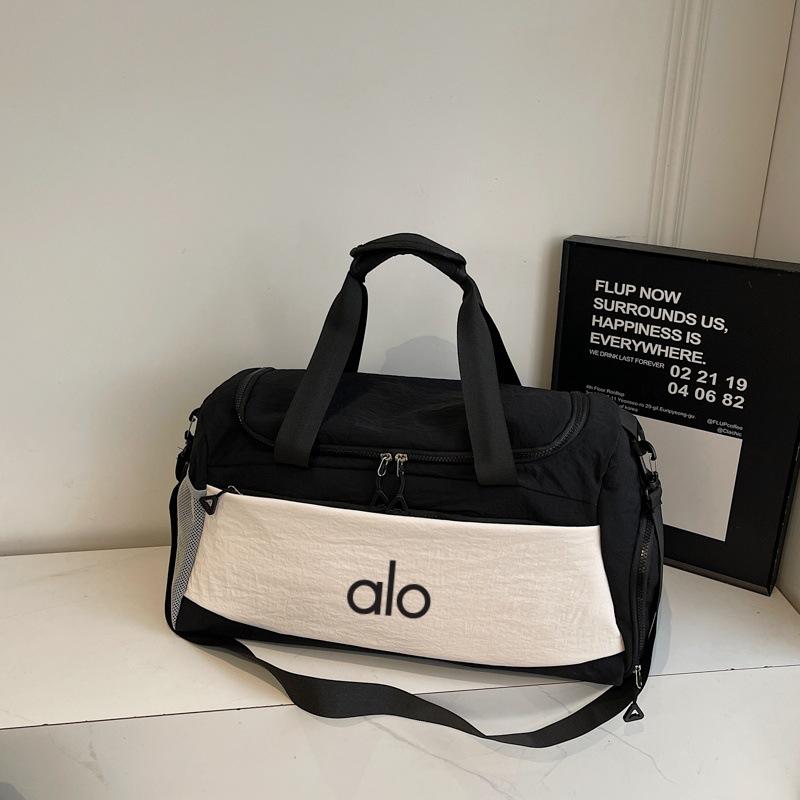 alo New large-capacity travel bag for women, fitness yoga bag, crossbody handbag, shoulder bag, fashionable sports storage bag