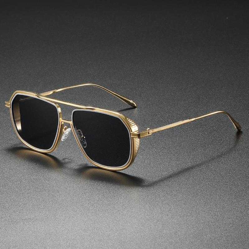 Non-polarized Fashion Sunglass Men Vintage Sunscreen Oversized Sunglasses Women Trendy Metal Glasses
