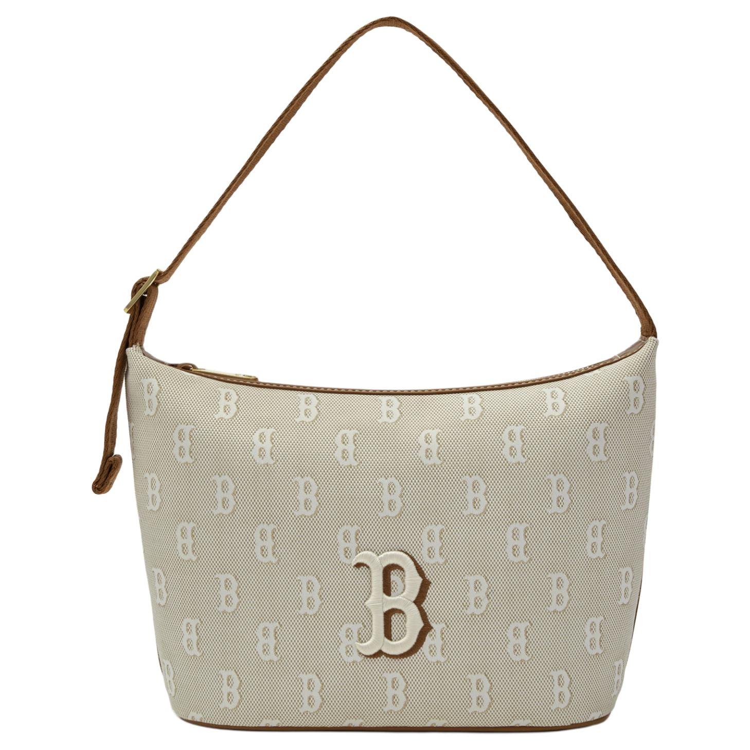 

MLB Monogram Series Boston Red Sox 25SS Full Print Vintage Large Capacity Commuter Bag Unisex Shoulder Bag Khaki 3ABQM015N-43BGL Khaki