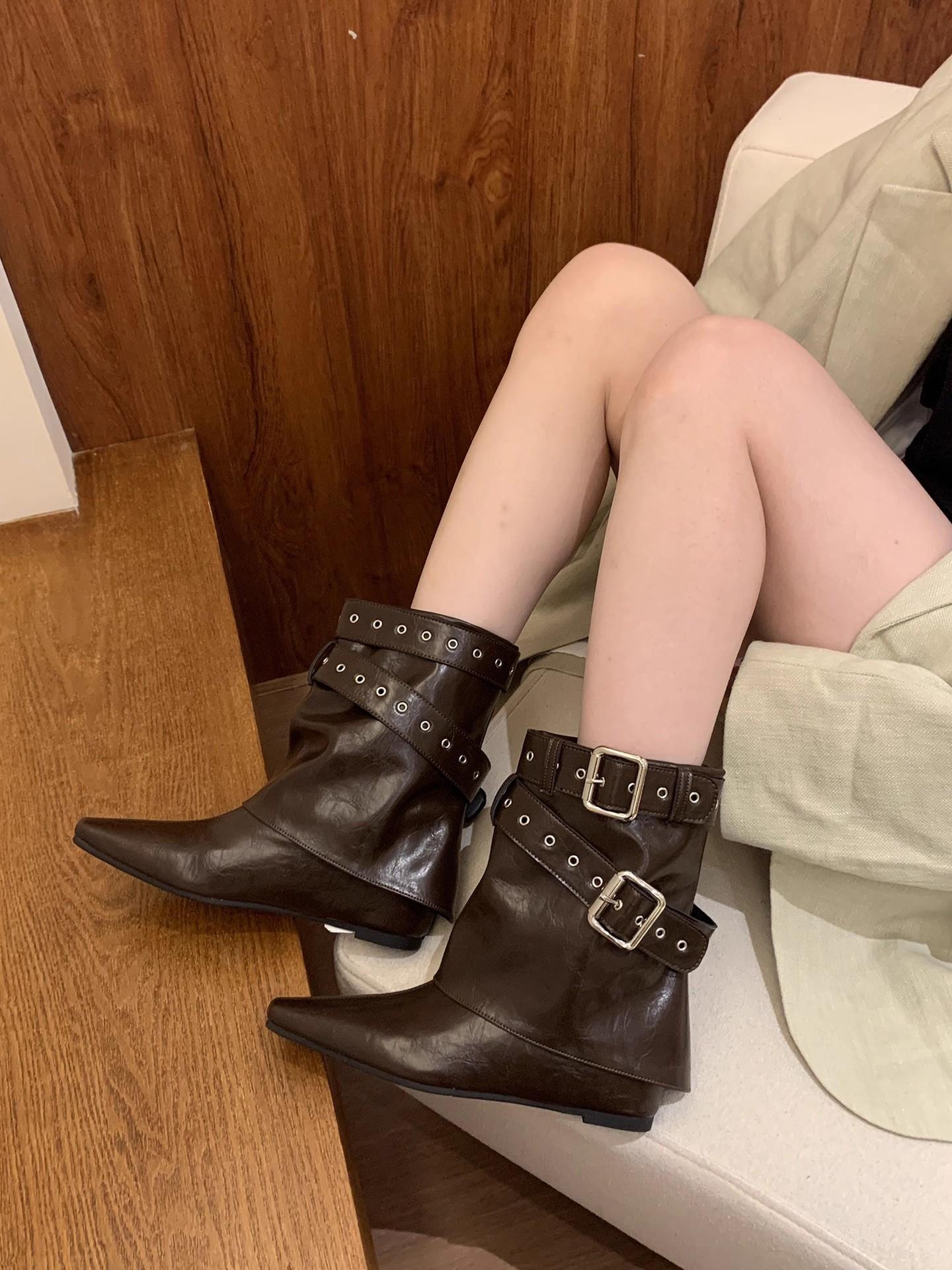 

American Spice Girls Belt Buckle Pants Boots Short Boots Women s Boots 2025 Early Autumn New Niche Design Short Boots Western Boots 35 коричневий