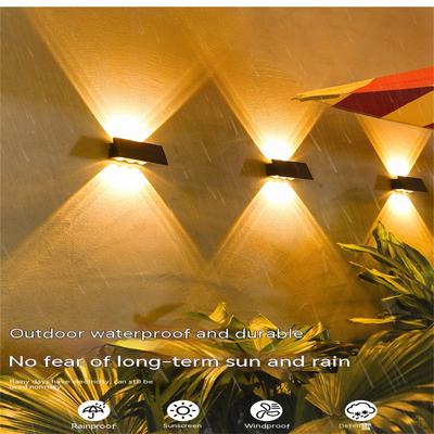 Solární nástěnné světlo 5.5V 240mA Solární panel 3000-3200k IP65 Vodotěsné 2 Nastavitelné